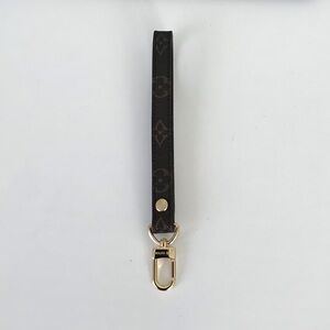 Detachable Wrist Strap